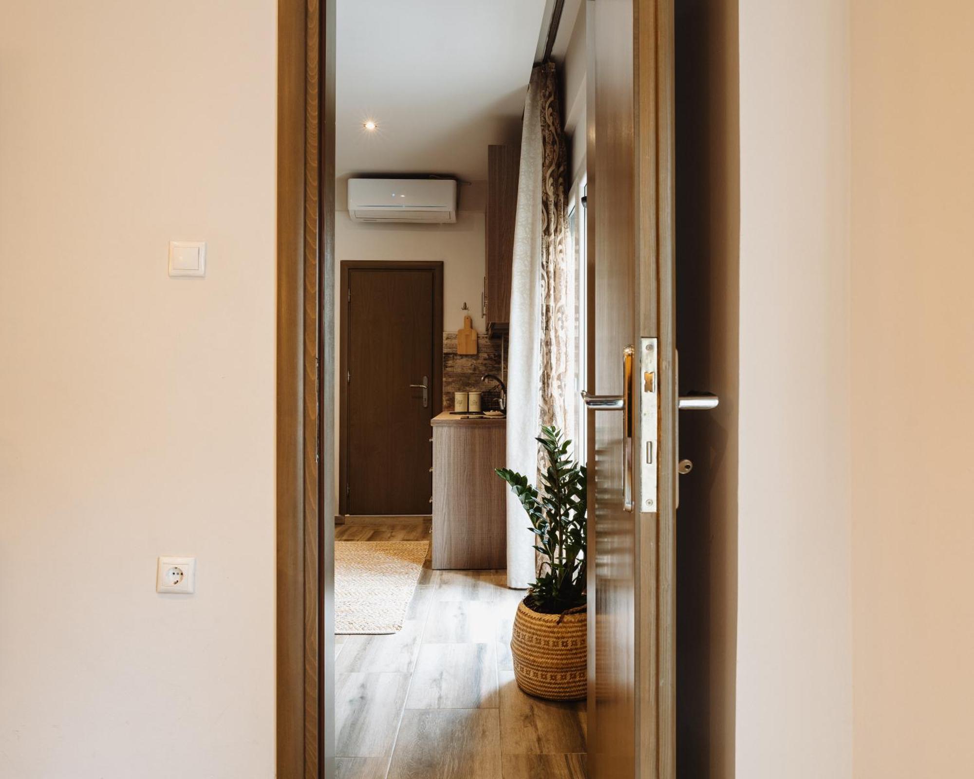 Lef Apartment Thessaloniki Exterior photo